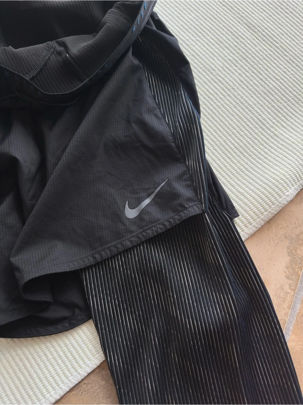 Nike Run Division Hybrid Black/Navy 2-in-1 Running Tights & Shorts